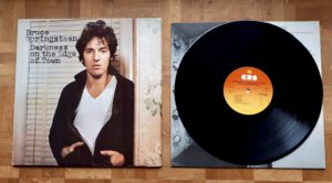 Schallplatte und Cover von Darkness on the Edge of Town - Bruce Springsteen