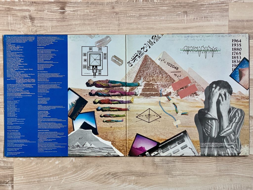 Pyramid als Gatefold-Cover